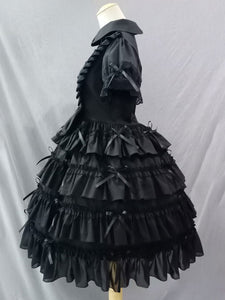 Gothic Lolita Dresses Lace Bows Black