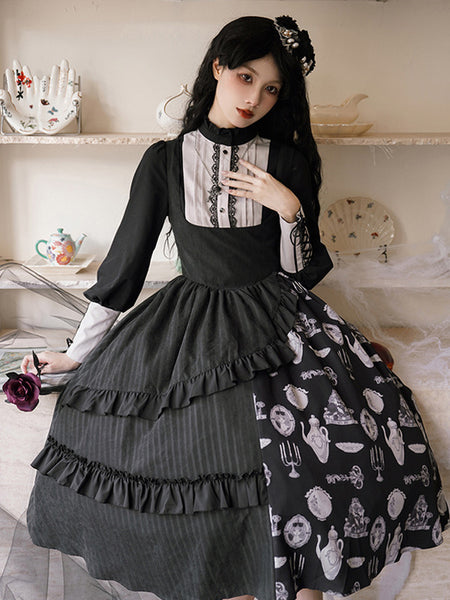 Gothic Lolita Outfits Black Floral Print Ruffles Tiered Long Sleeves Skirt Blouse