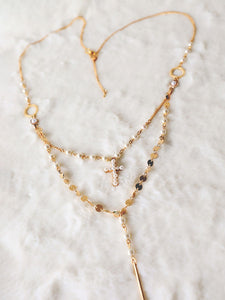 Lolita Necklace Gold Pearls