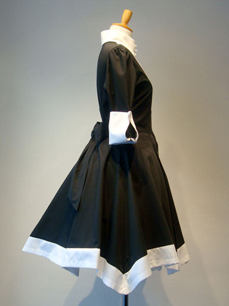 Gothic Lolita OP Dress Bow Button Two Tone Pleated Black Lolita One Piece Dress