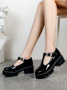 Academic Lolita Footwear White PU Leather Round Toe Lolita Pumps
